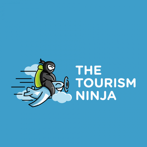 tourism ninja  logo 