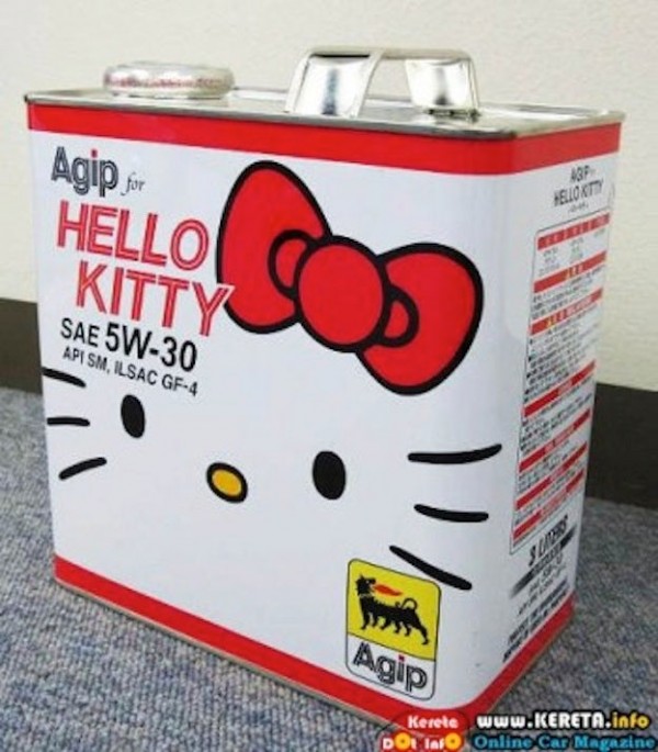 AGIP-INTRODUCE-HELLO-KITTY-ENGINE-OIL-FOR-JDM-KEICAR-ENTHUSIAST-3-350x400